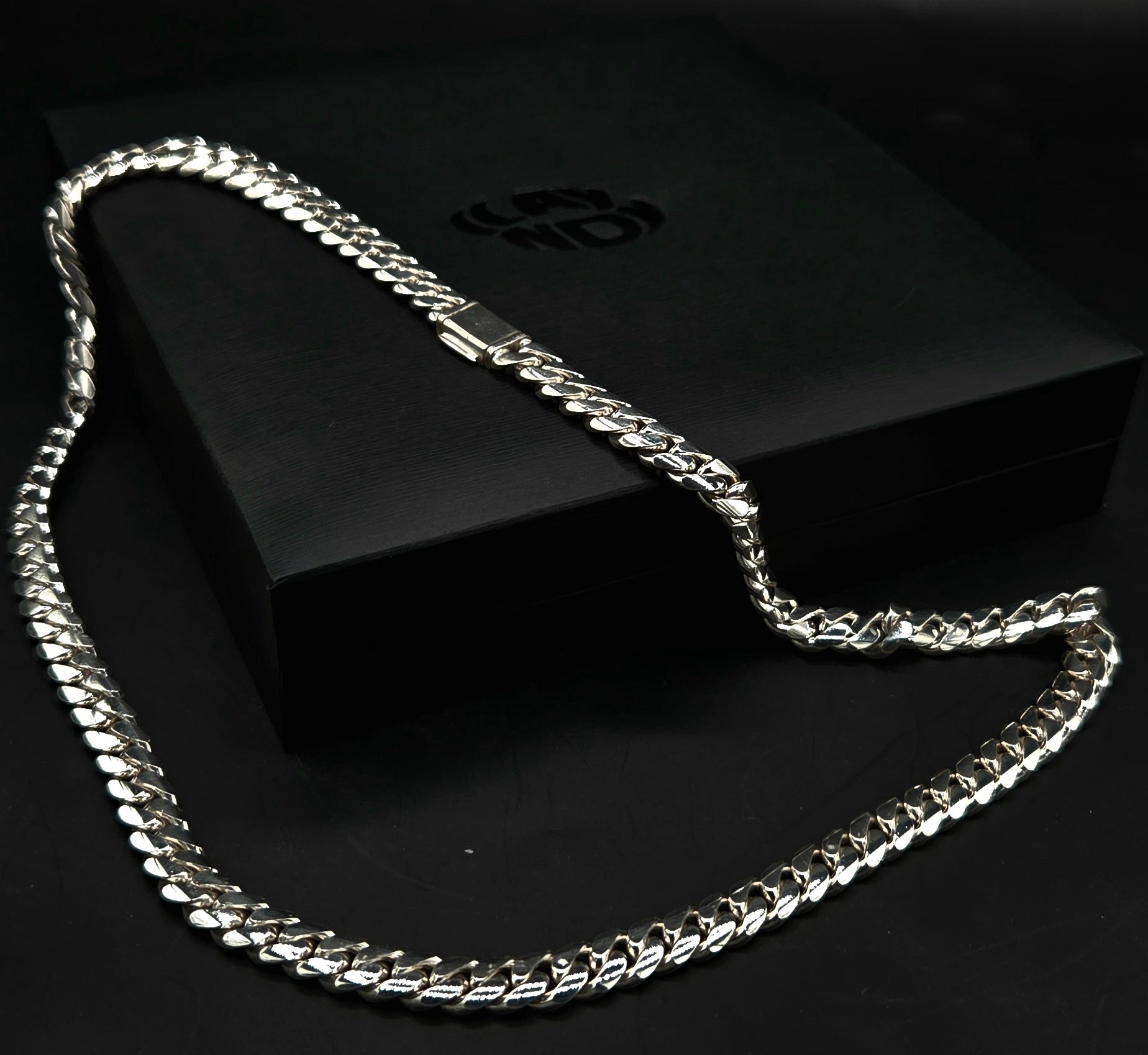 Logo box with cuban chain